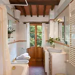 Podere Belvedere 6, Emma Вилла Монтеварки