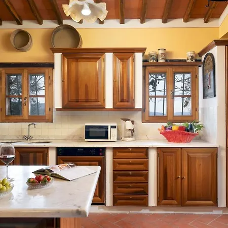 Podere Belvedere 6, Emma Villa Montevarchi